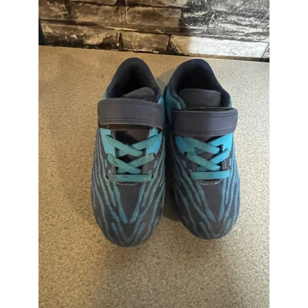 Deja Tu Huella Kids Blue Black Soccer Cleats‎ Athletic Shoes Size 9 Toddler